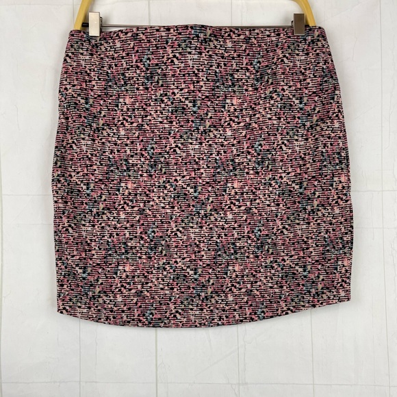 BCBGENERATION Pink Tube Mini Skirt Size M NWOT - Picture 2 of 5